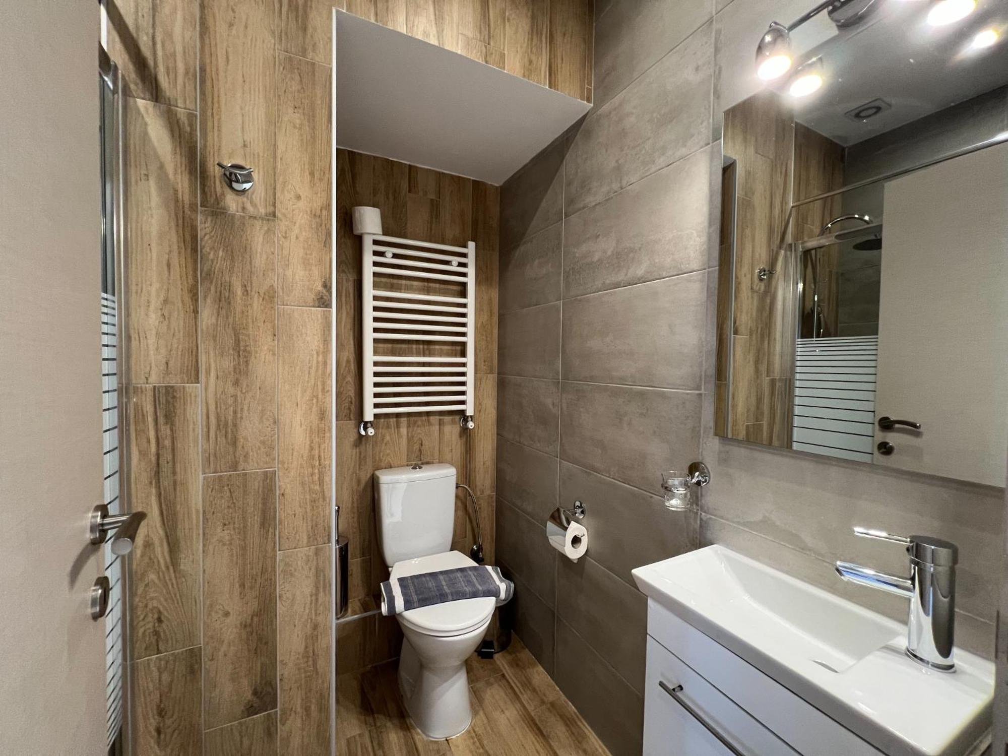 P Deluxe Suites 7 Salonicco Esterno foto