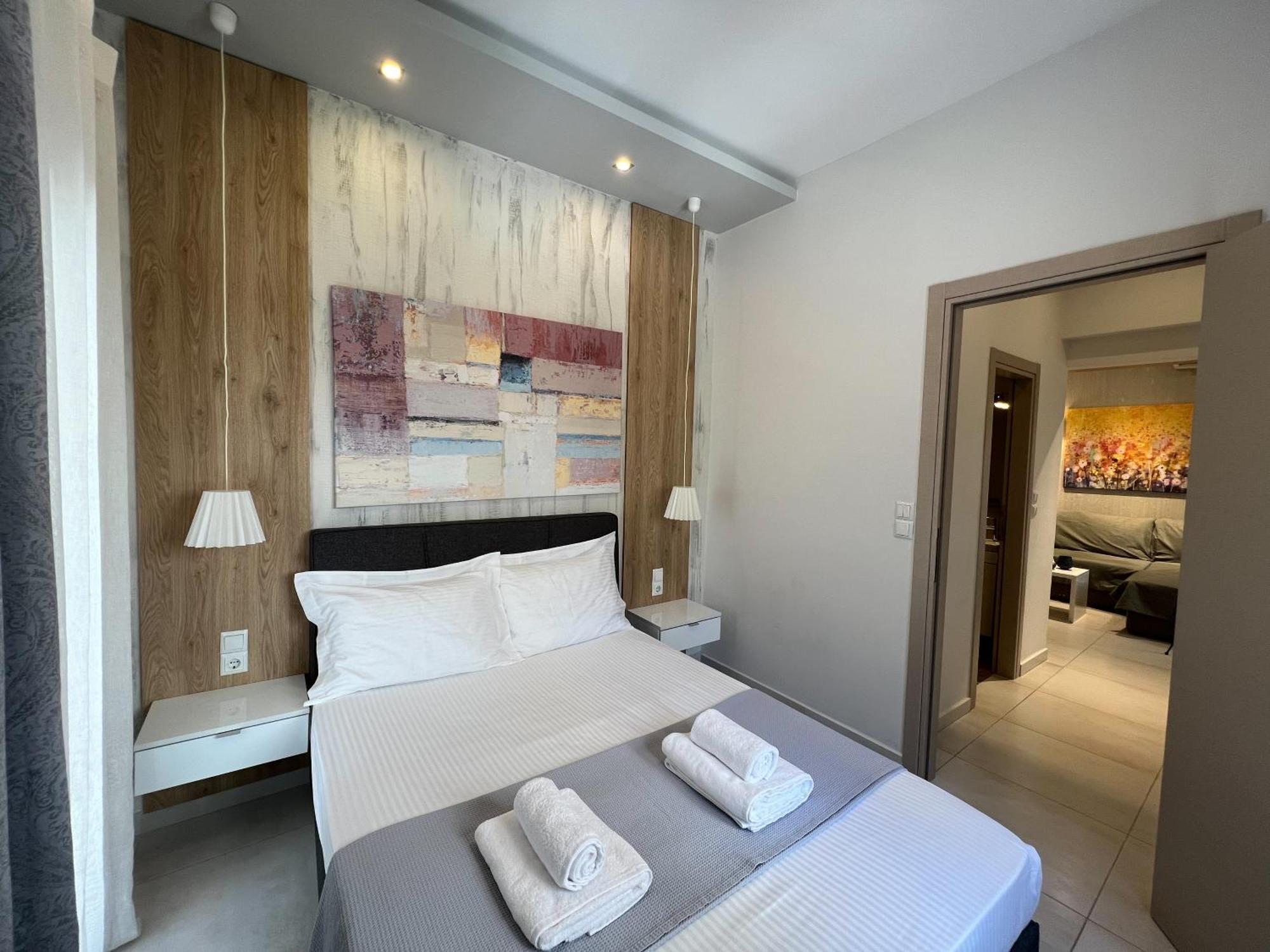 P Deluxe Suites 7 Salonicco Esterno foto